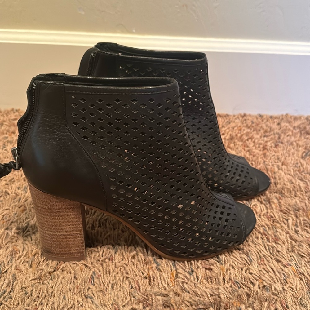 BP black Booties